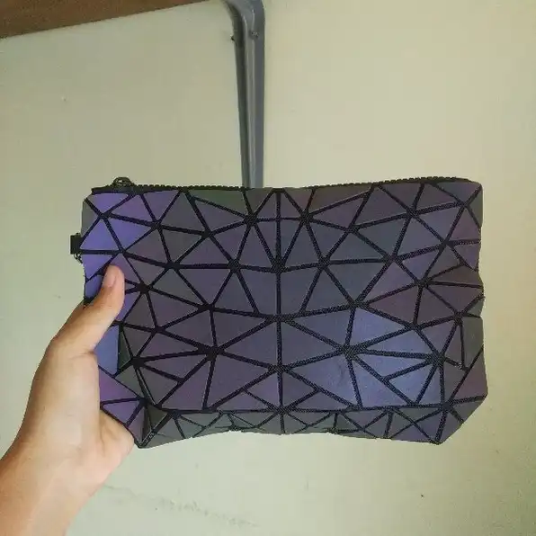 CLUTCH BAG