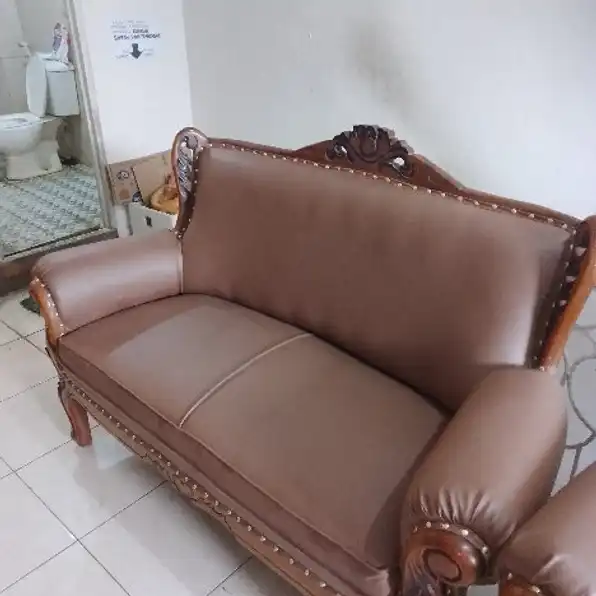 servis sofa jok kursi 