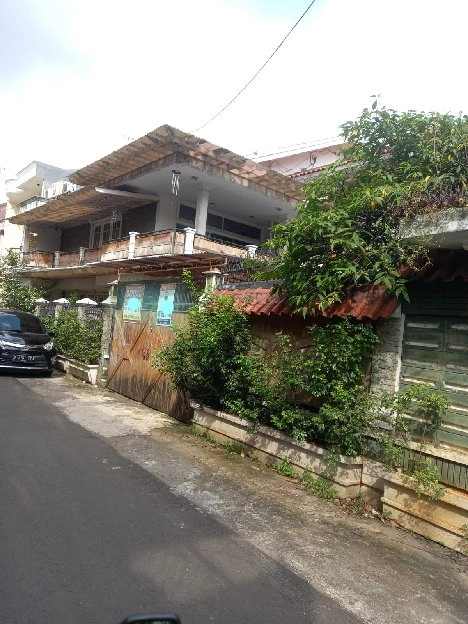 Dijual Rumah hook 2 Lt Kokoh & Rapi siap huni di Duren Sawit Klender Jakarta Timur