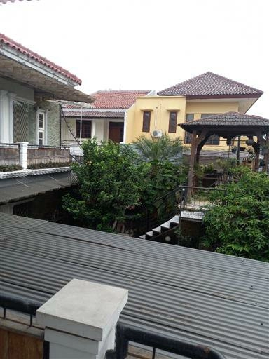 Dijual Rumah hook 2 Lt Kokoh & Rapi siap huni di Duren Sawit Klender Jakarta Timur