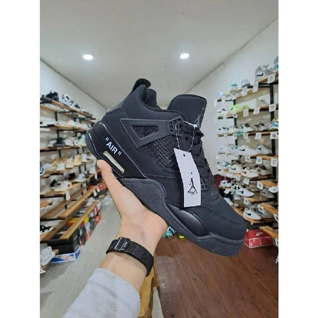 Sepatu sneakers pria wanita nike air jordan 4