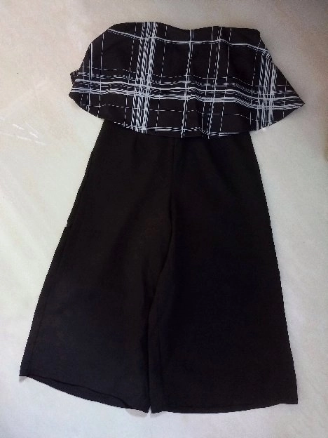 PRELOVED "NYLA" JUMPSUIT MURAH 