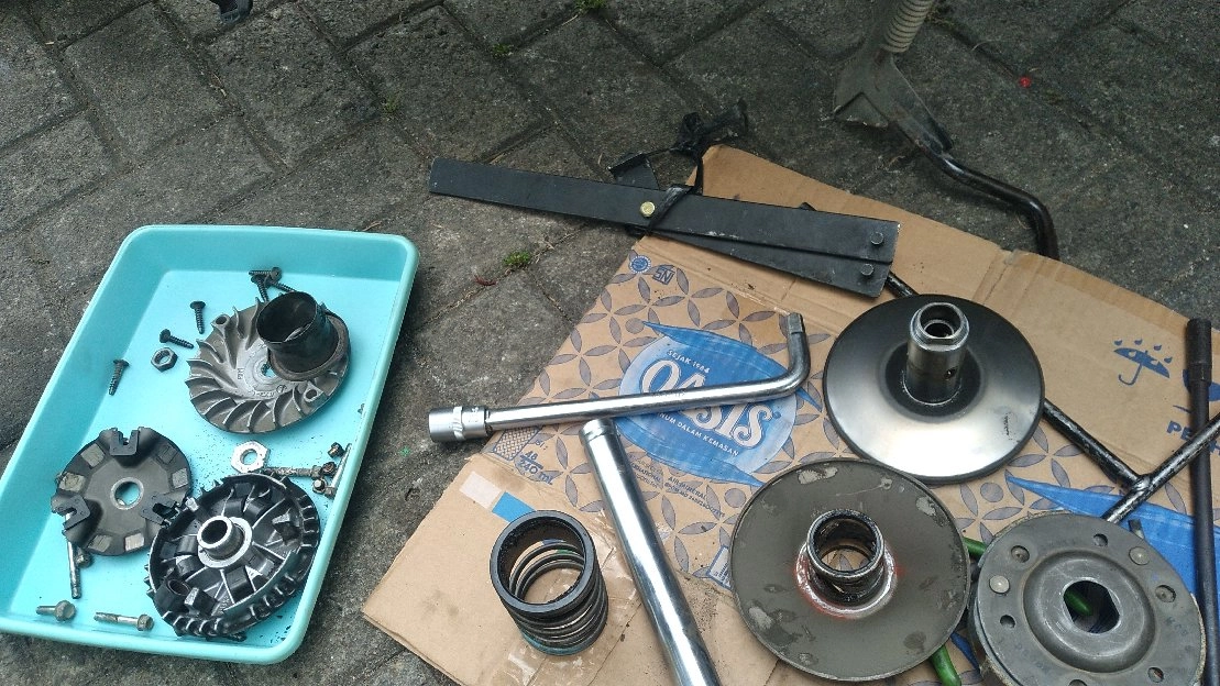 servis shock depan panggilan