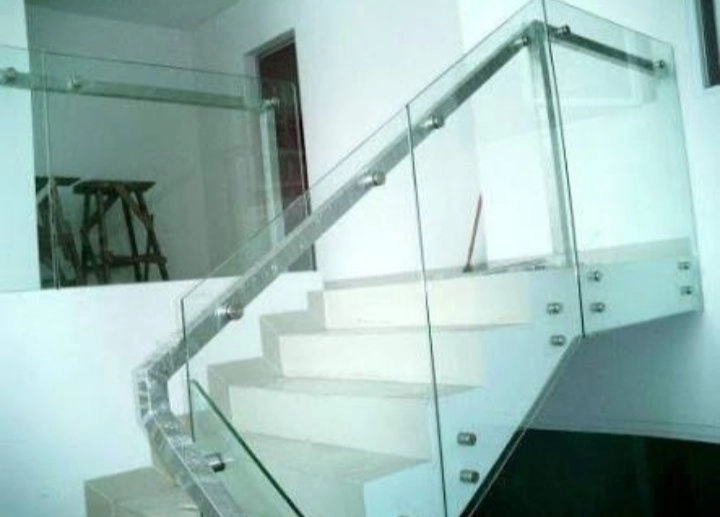 railing tangga kaca stainless steel/1