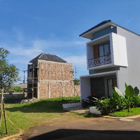 rumah 2 lantai siap huni harga 800 jutaan di tangerang selatan