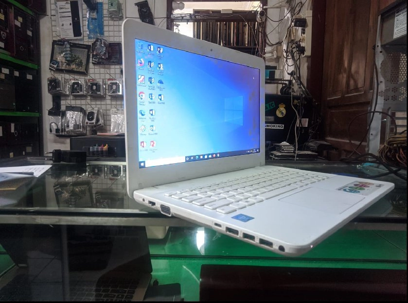 JUAL LAPTOP ASUS BEKAS 