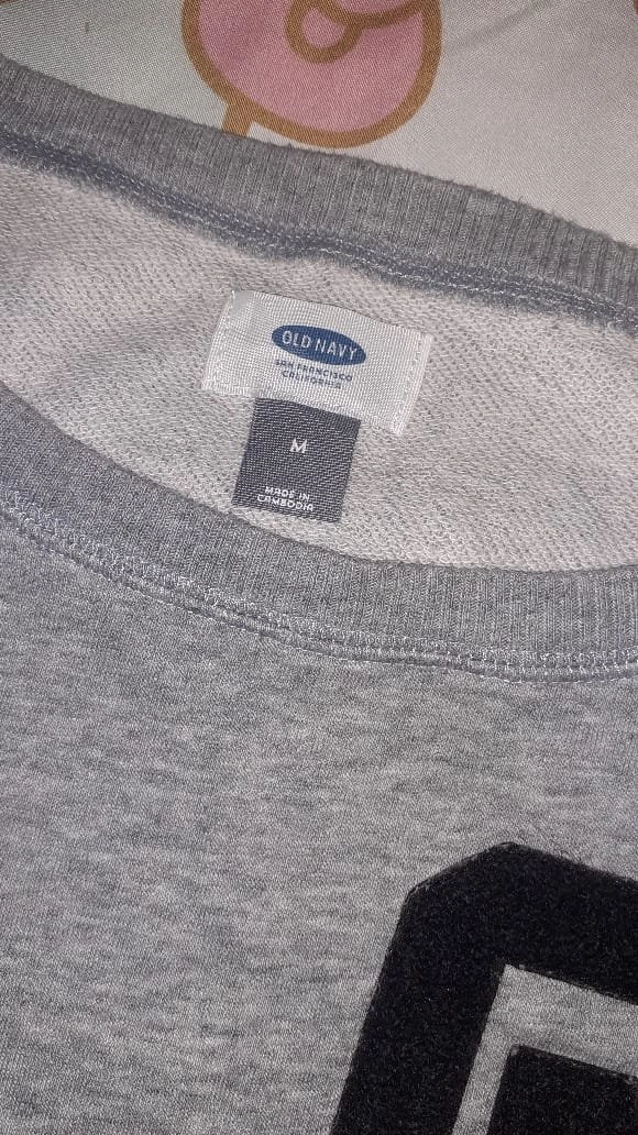 sweater old navy M