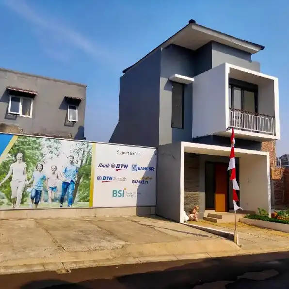 Rumah 2 lantai siap huni dan termurah di pamulang