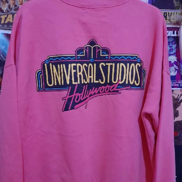 Crewneck universal studios