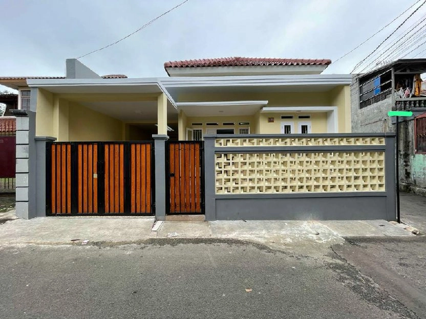 rumah baru minimalis modern 1, 5 lantai di Poltangan pasar Minggu Jakarta Selatan 