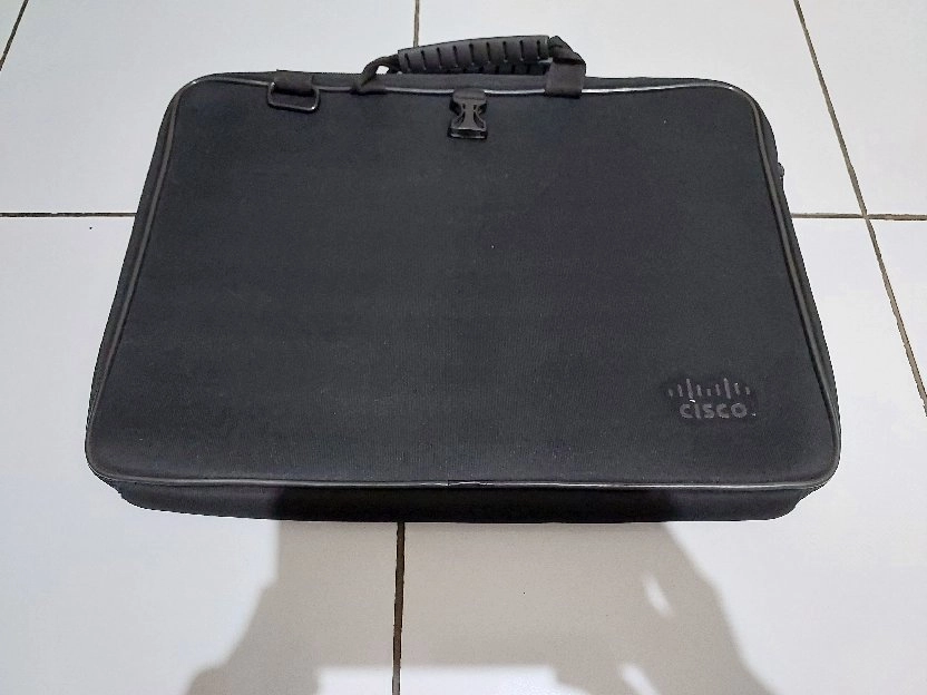 Obral pelindung cover laptop tablet berbagai model, ukuran dan warna