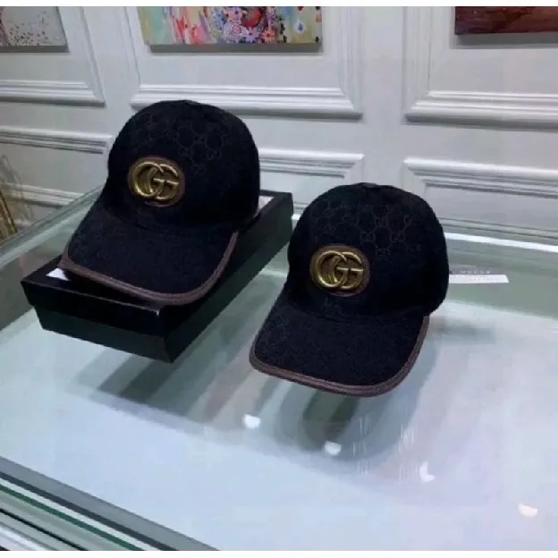 Topi pria gucci