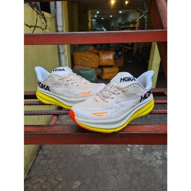 sepatu sneakers hoka cream yellow running run