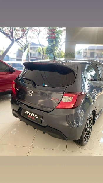 Honda BRIO 1.2 RS CVT