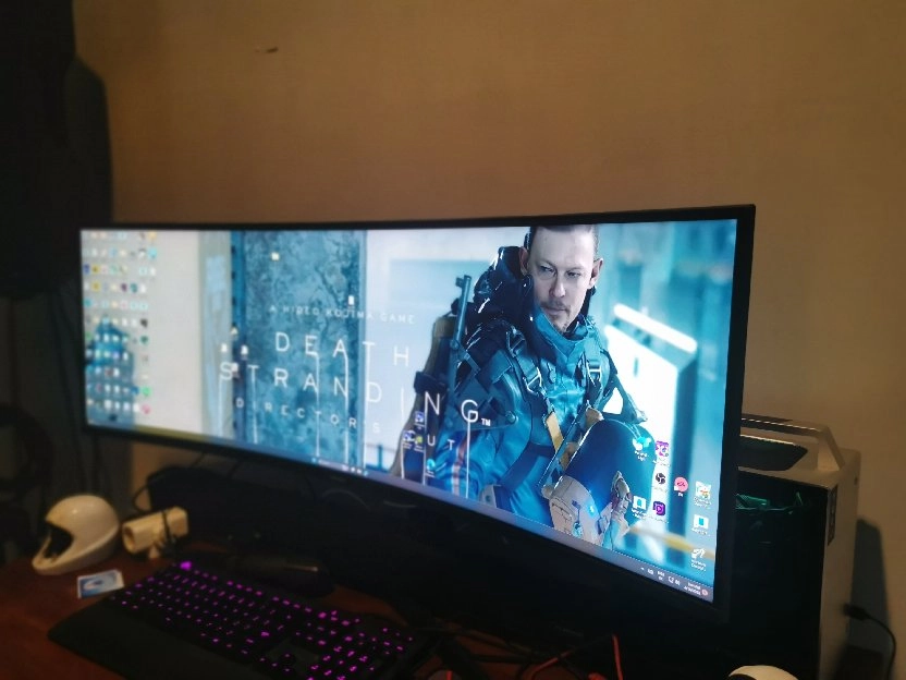 Monitor Samsung Super Ultra Wide 43 Inch 