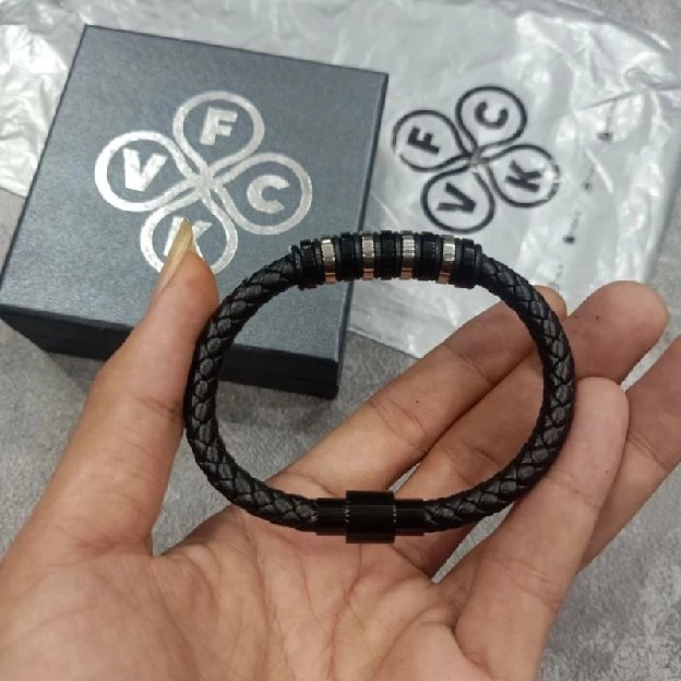 Gelang Tangan FVCK Black Silver