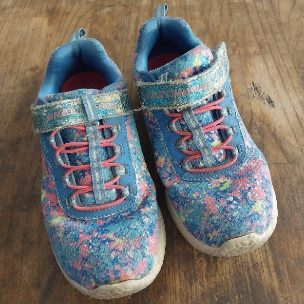 Sepatu Kets Anak Perempuan Warna Biru Pink