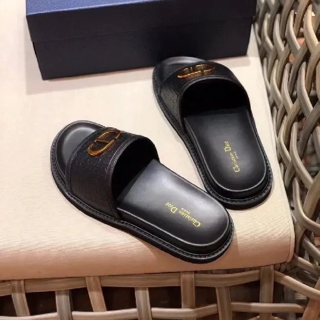 Sandal selop slide slippers pria dior