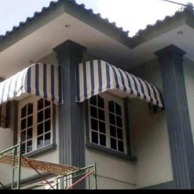 Kanopi awning