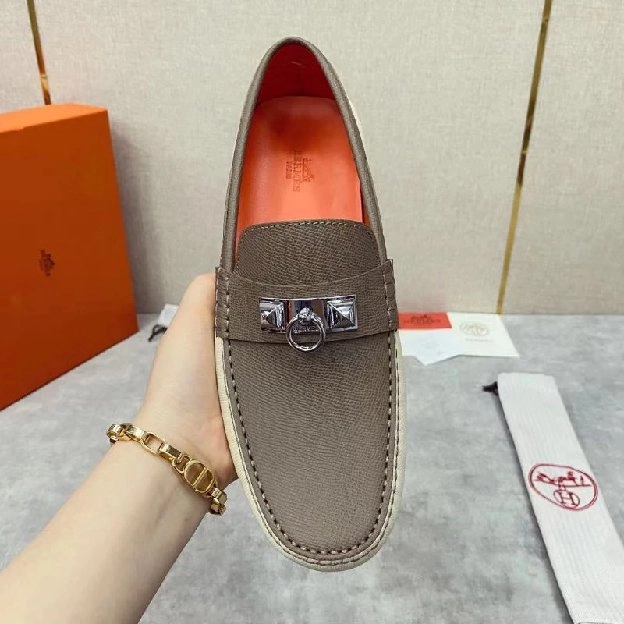 sepatu loafers moccasin pria hermes