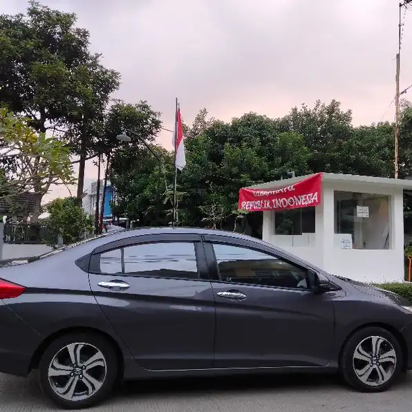 Honda city E Cvt 2014 km 60 ribu bandung