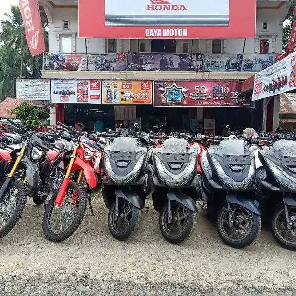 stok ready berbagai macam Honda DP 1jutaan melayani cash dan kredit