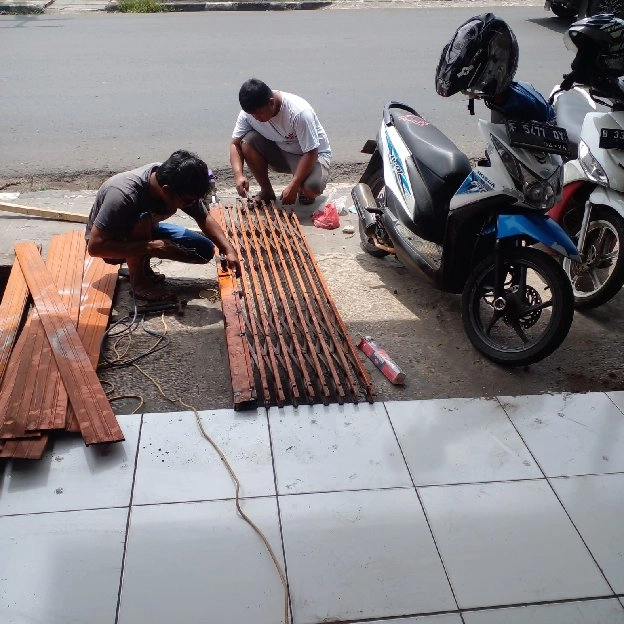 081310150492 pasang baru rolling door elektrik murah kelapa dua pos pengumben Meruya Grogol Tomang 