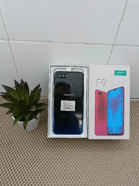 promo hp Oppo F9 