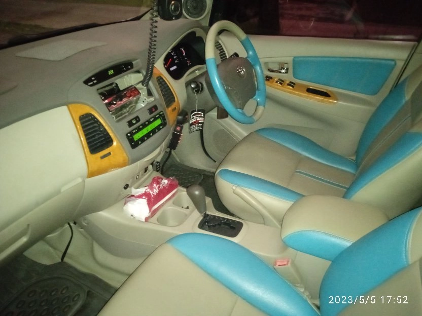 Toyota Innova Type v