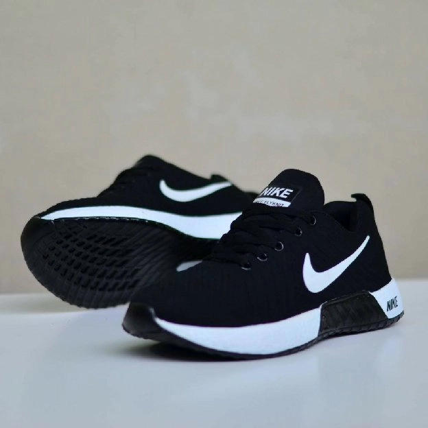 Sepatu Nike Flyknitt