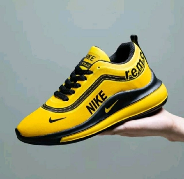 Sepatu Nike Air Max Supreme