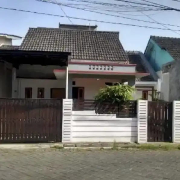 Dijual rumah pondok maritim wiyung Surabaya 