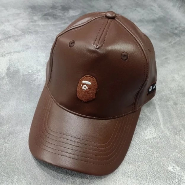 Topi BAPE Bathing Ape Leather Logo Bordir Topi Baseball Kulit