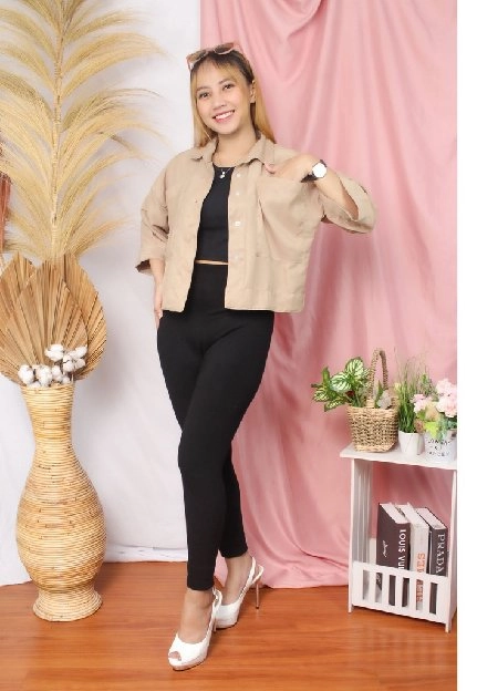 Kemeja Linen Crop Atasan Wanita