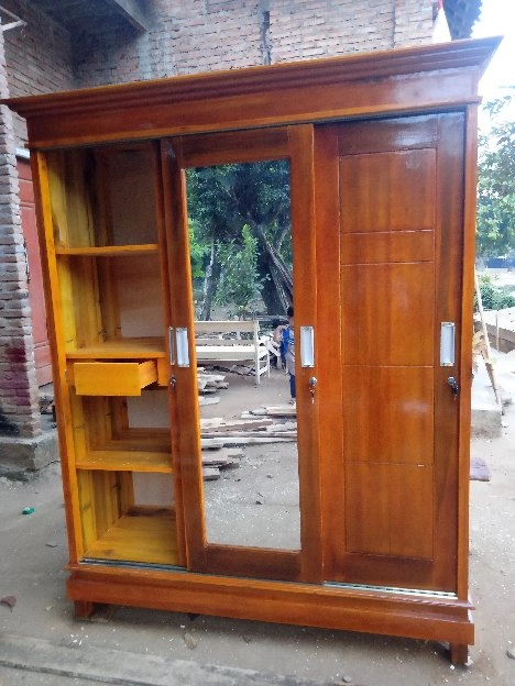 lemari sleding 3 pintu