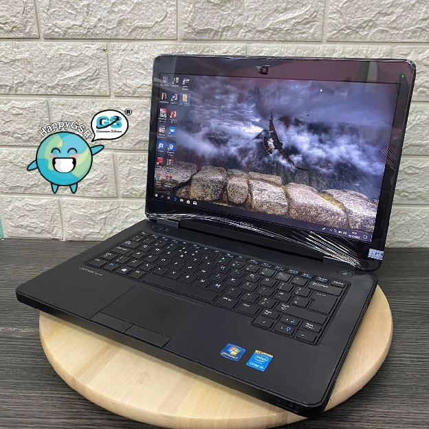 LAPTOP SPEK GAHAR CORE I5 HASWELL 8GB SSD 256GB 14"