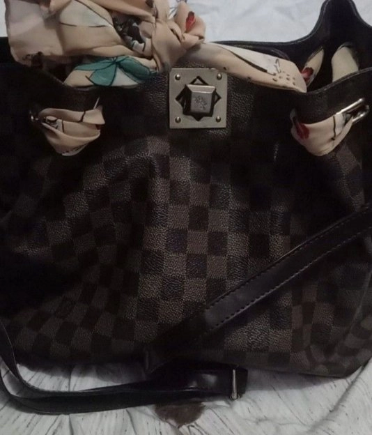 tas slempang lv premium