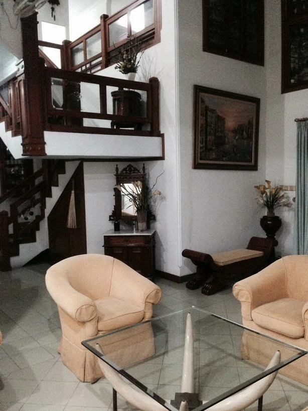 Dijual Rumah hook 2 Lt Kokoh & Rapi siap huni di Duren Sawit Klender Jakarta Timur