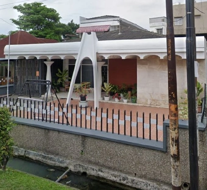 Di Jual Rumah di daerah inti Kota atau Pusat Kota ( Medan Kota ) kemana - mana dekat