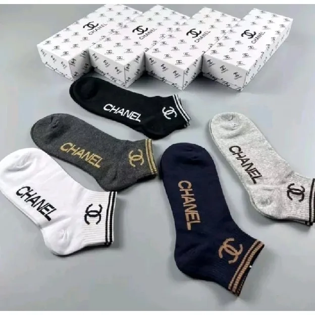 kaos kaki unisex chanel