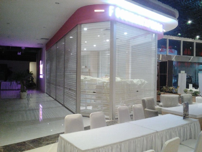 081310150492 jasa bongkar pasang folding door panggilan Bojong kokosan Parung kuda Sundawenang 