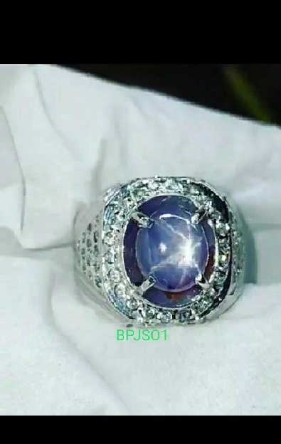 BLUE STAR sapphire origin Srilanka 