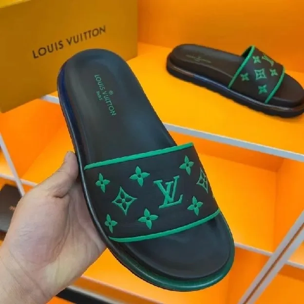 Sandal selop slide pria louis vuitton lv