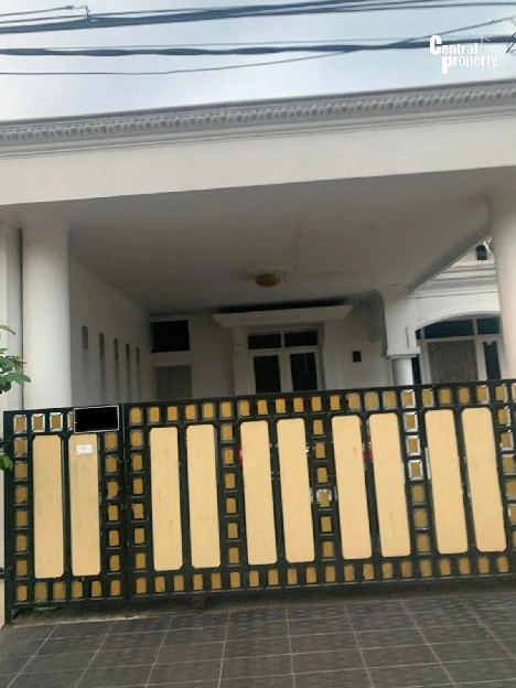 dijual rumah murah di bukit golf