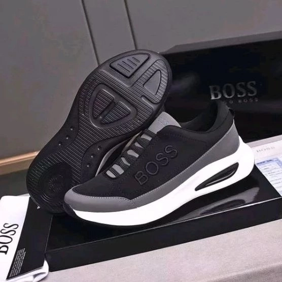 sepatu sneakers pria hugo boss