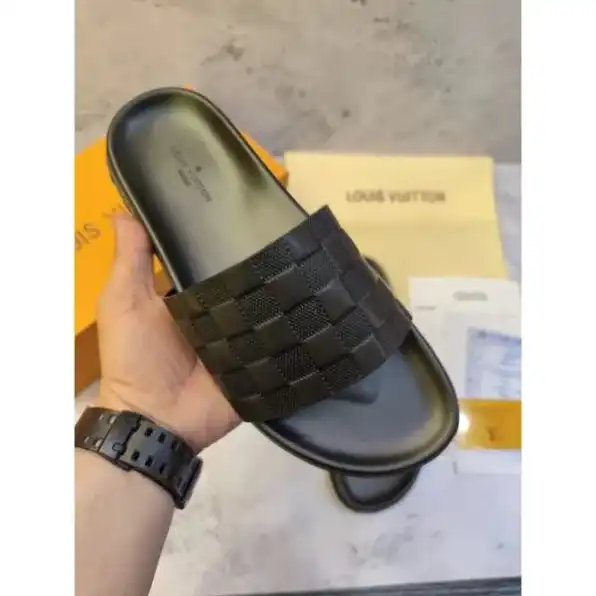 SANDAL SLIDE SELOP PRIA BLACK DAMIER INFINI LOUIS VUITTON LV