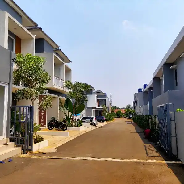 Rumah 2 lantai lebar 8 meter di pamulang