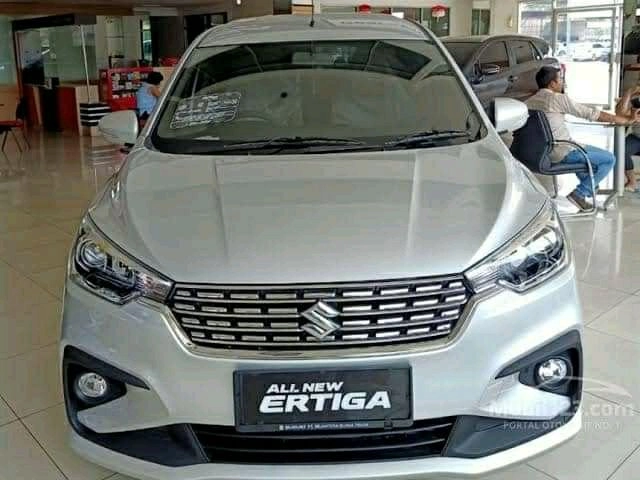 SUZUKI ALL NEW ERTIGA. BISA CASH BISA CREDIT