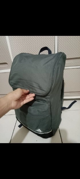 ransel adidas masih sangat bagus