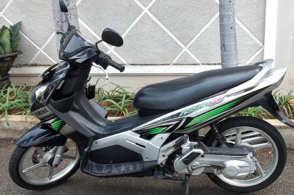 Yamaha nouvo z th 2006 